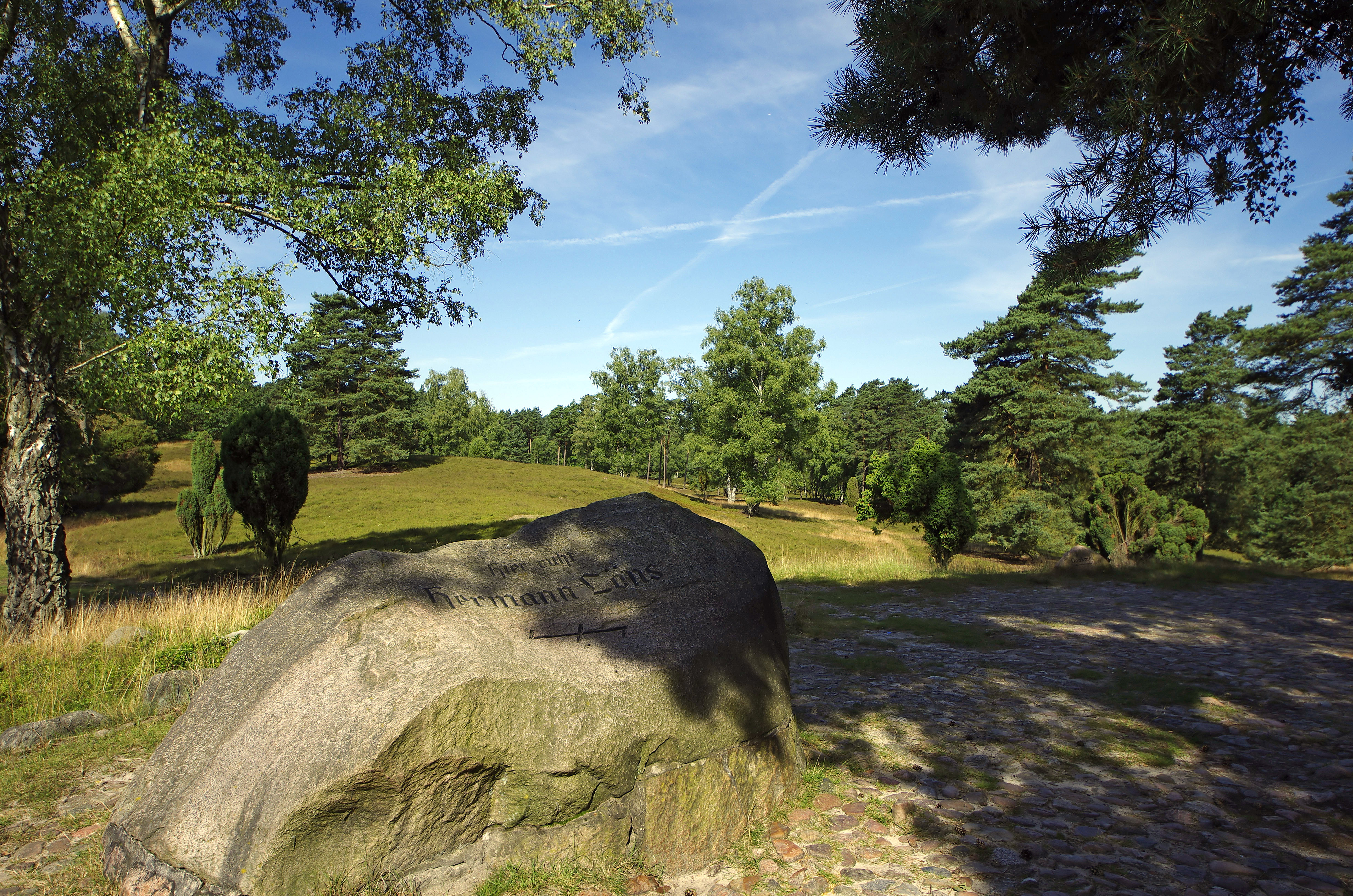 Hermann Löns Grab in Tietlingen